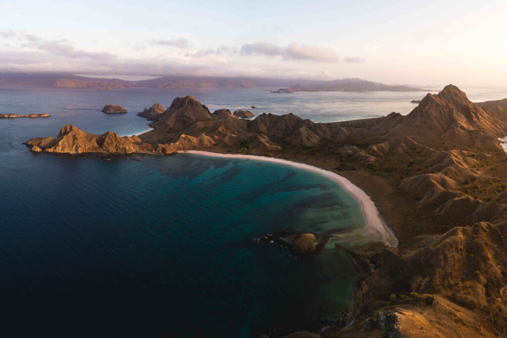 Private Komodo Island Tour for Singaporeans