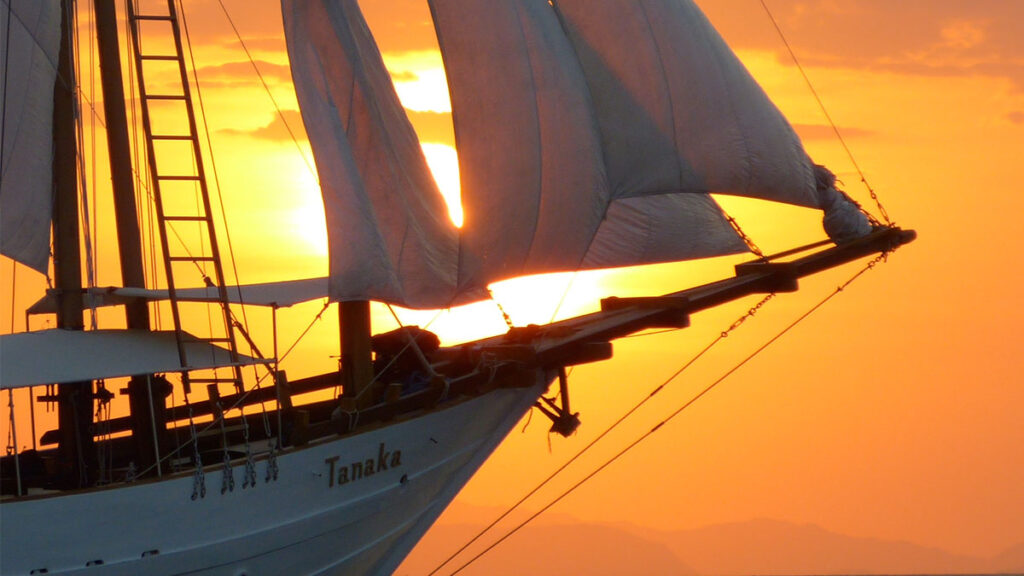 sunset view from komodo liveaboard